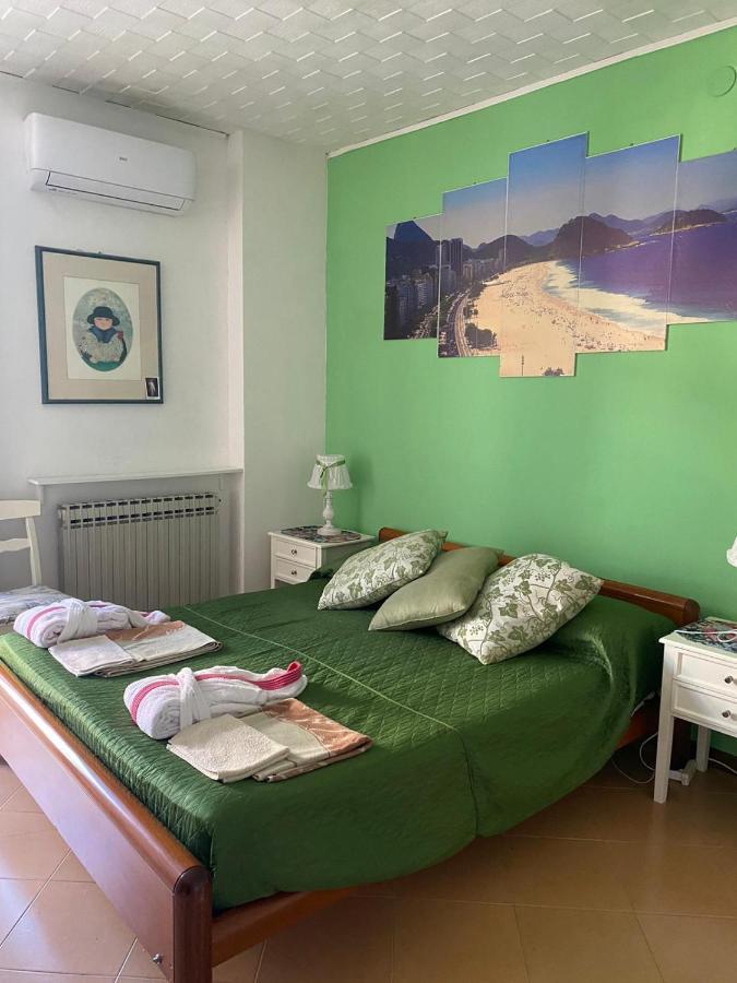 Pousada Copacabana Praia - Affittacamere - Casa Vacanza A Porto SantʼElpidio エクステリア 写真