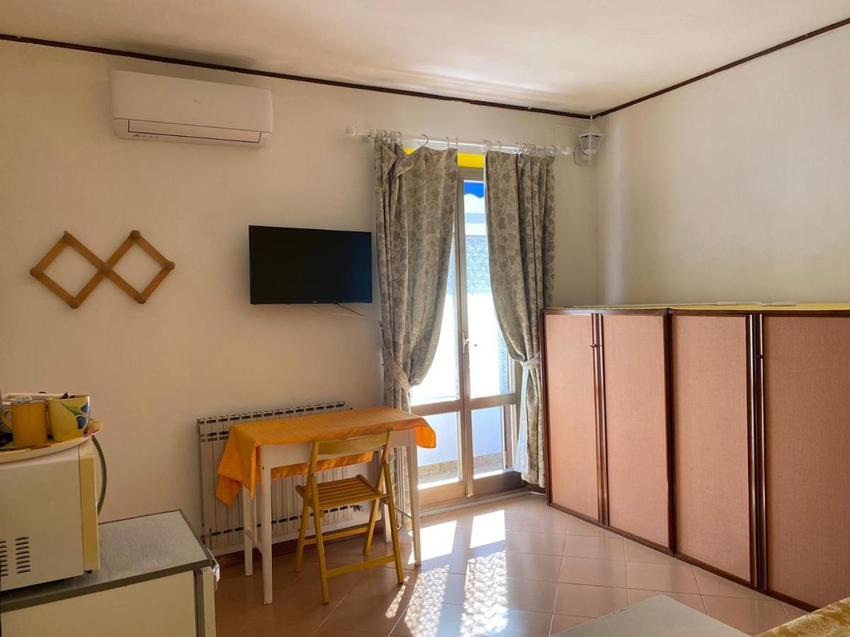 Pousada Copacabana Praia - Affittacamere - Casa Vacanza A Porto SantʼElpidio エクステリア 写真